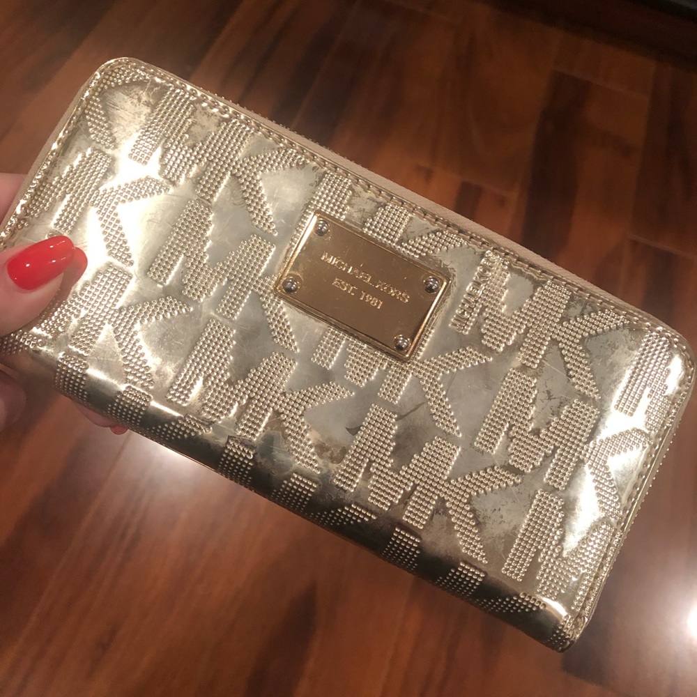 Micheal Kors patten leather gold wallet